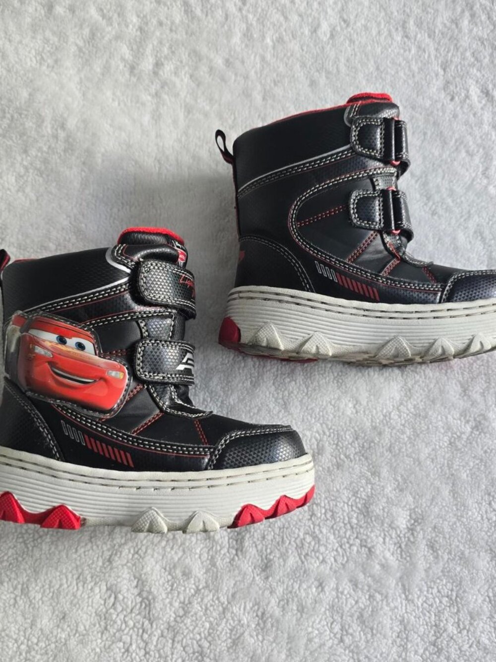 Disney Pixar Cars Lightning McQueen Snow Boots - 9
